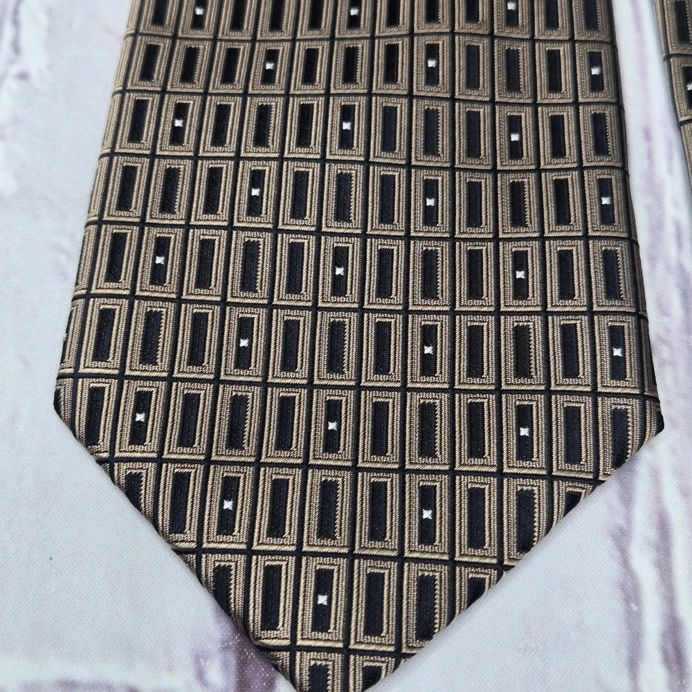 Bill Robinson Tie Gold Black Geometric 100% Silk Hand Made Dress Necktie Mens